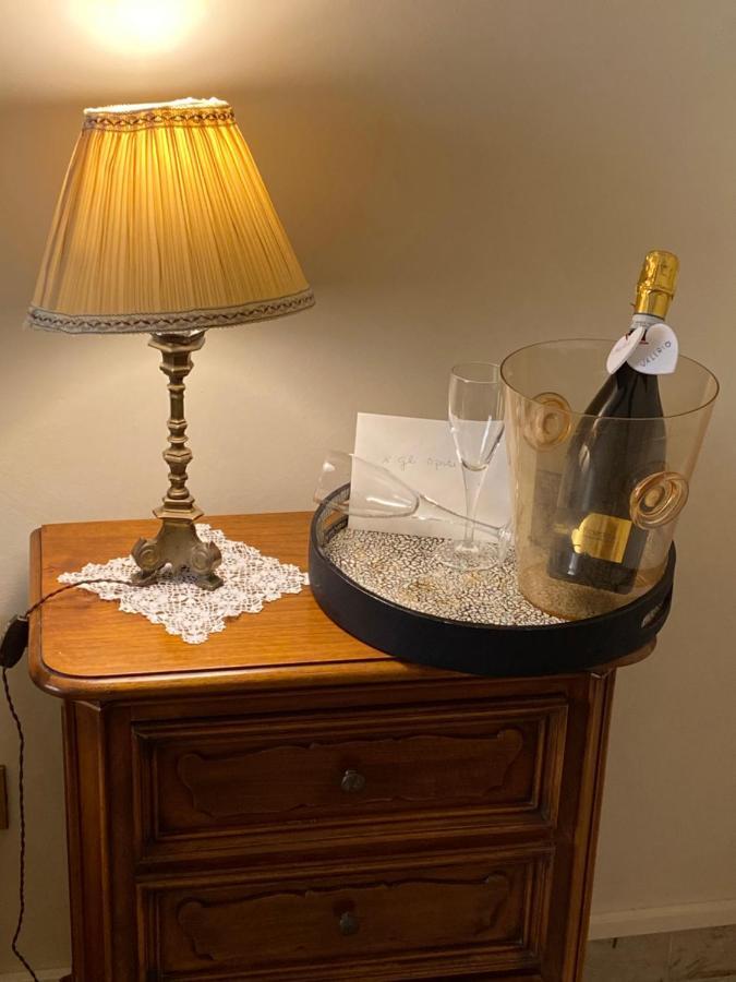 La Dimora Di Vesta Bed & Breakfast Lecce Exterior photo