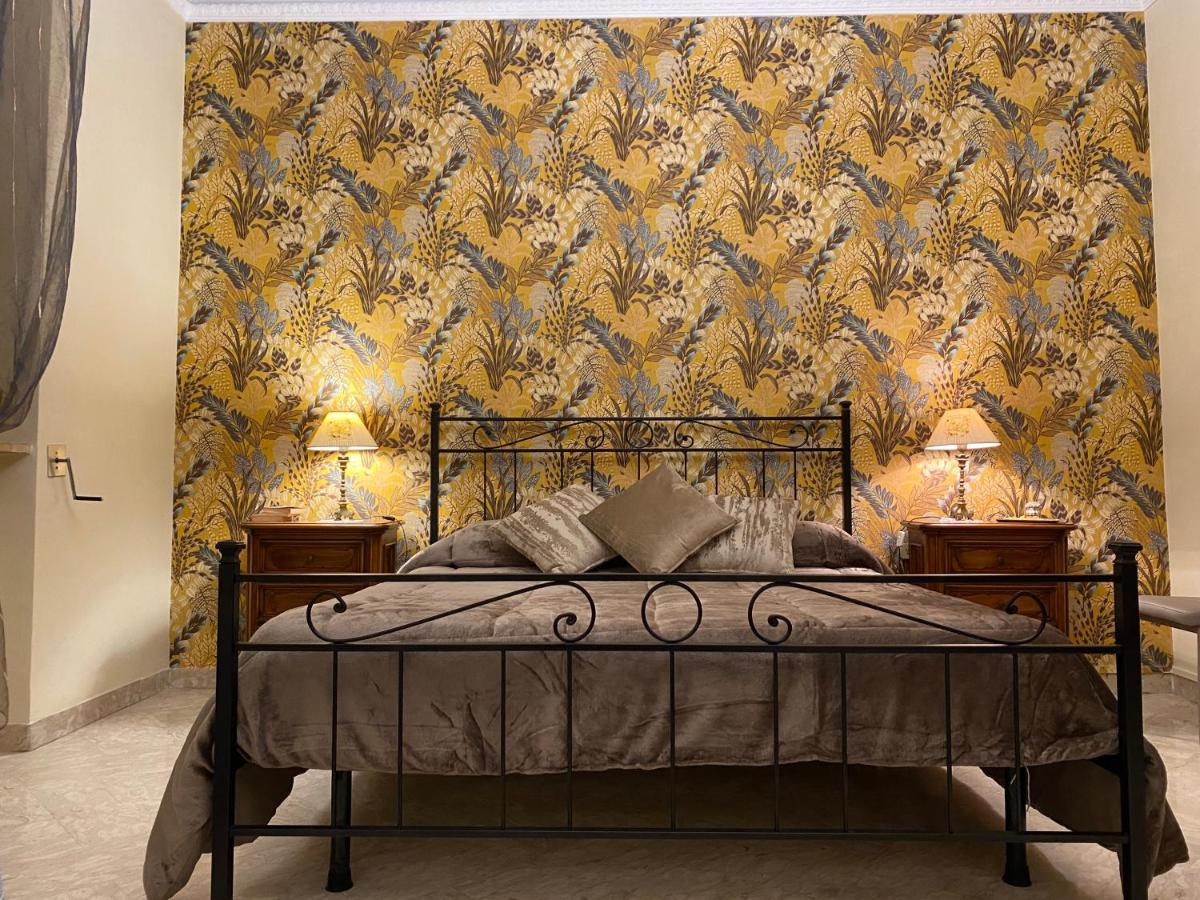La Dimora Di Vesta Bed & Breakfast Lecce Exterior photo