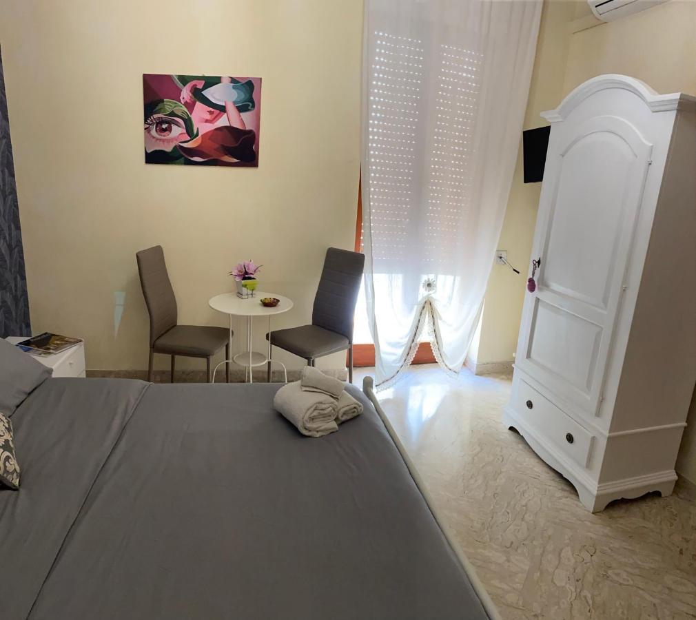 La Dimora Di Vesta Bed & Breakfast Lecce Exterior photo